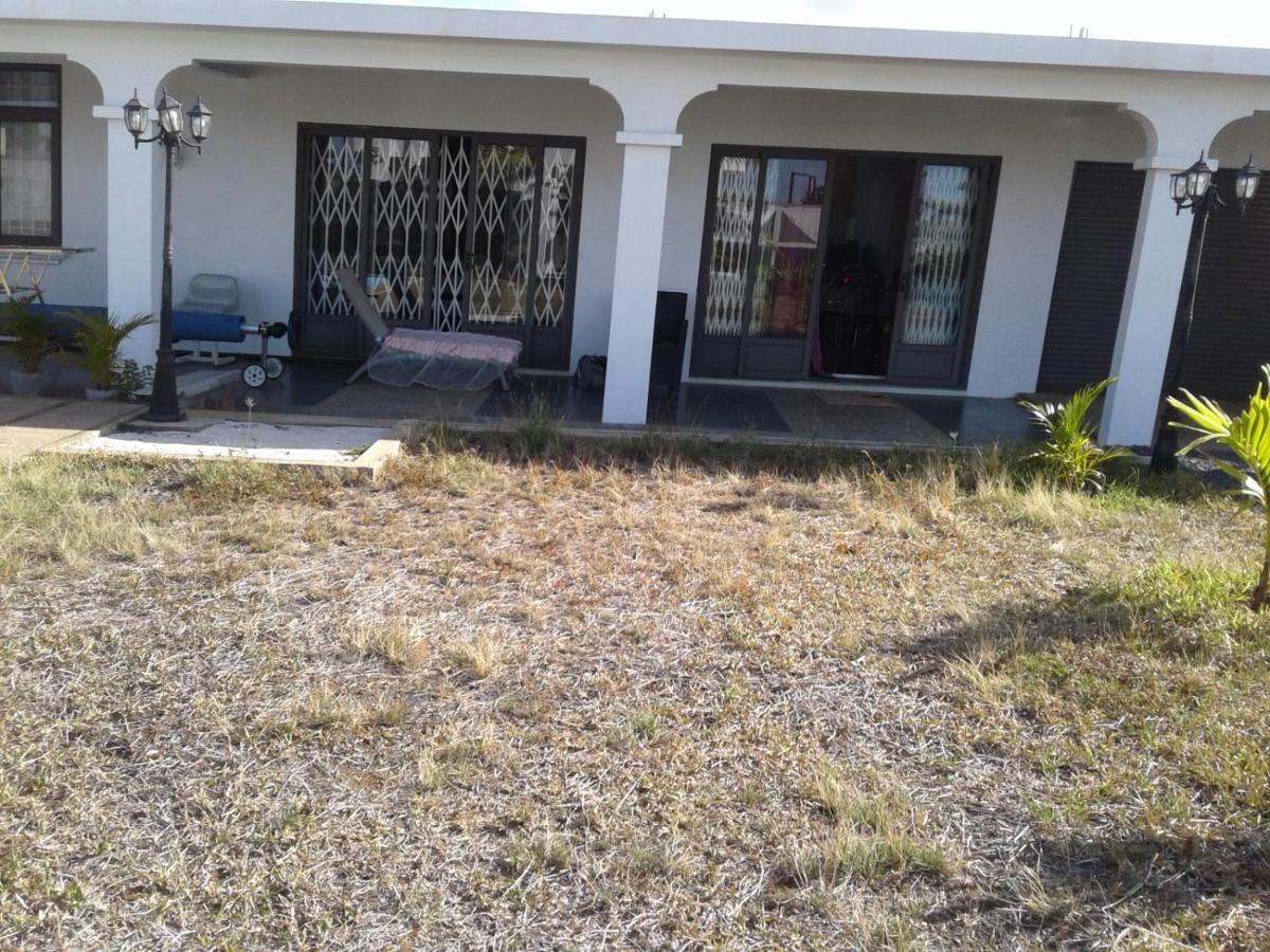 Villa Ejc Flic-en-Flacq Exterior foto